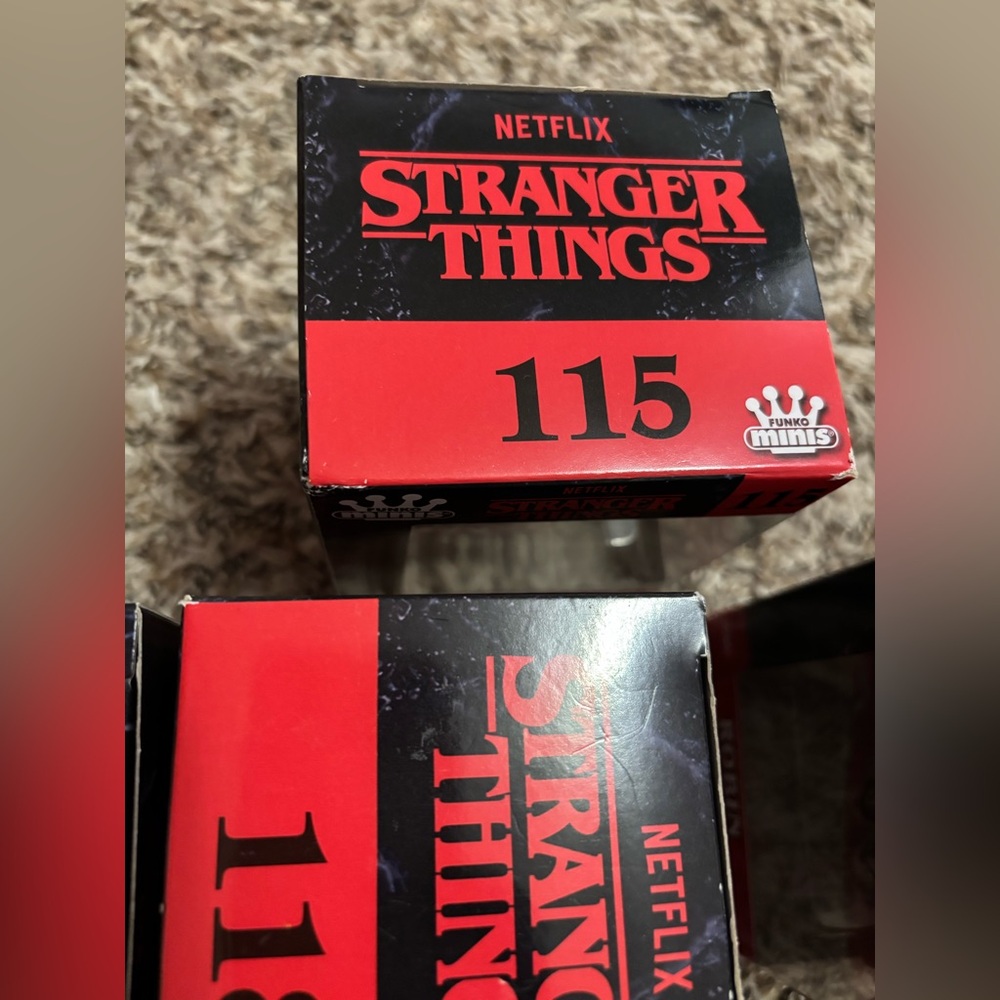 Funko Mini Stranger Things Pops Pre Loved—Pick one - Picture 12 of 16
